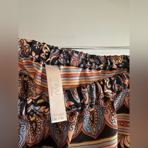 Silky Paisley Loungewear / Pajama Set - Picture 4 of 6